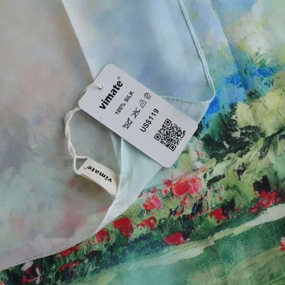 Vimate | New silk scarf green floral watercolor 34” x 34” square scarf - Picture 7 of 8